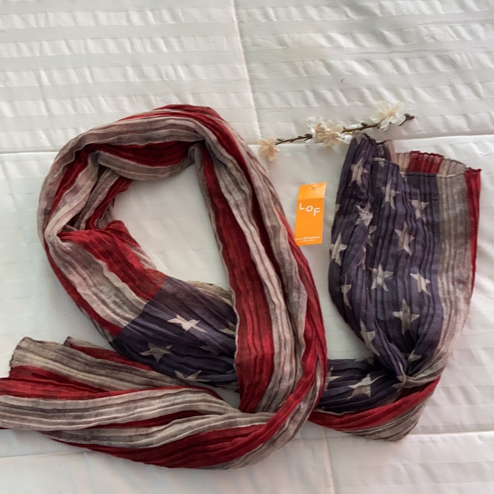 Lightweight American Scarf - Picture 2 of 4